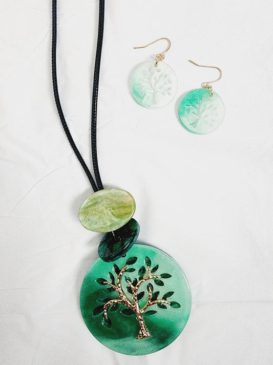 Set of earrings and long necklace with tree of life