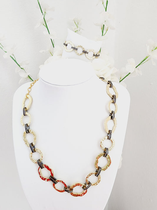 Rhodium necklace and bracelet set